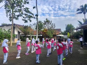 Kegiatan Olah Raga MEPEIS Ibun